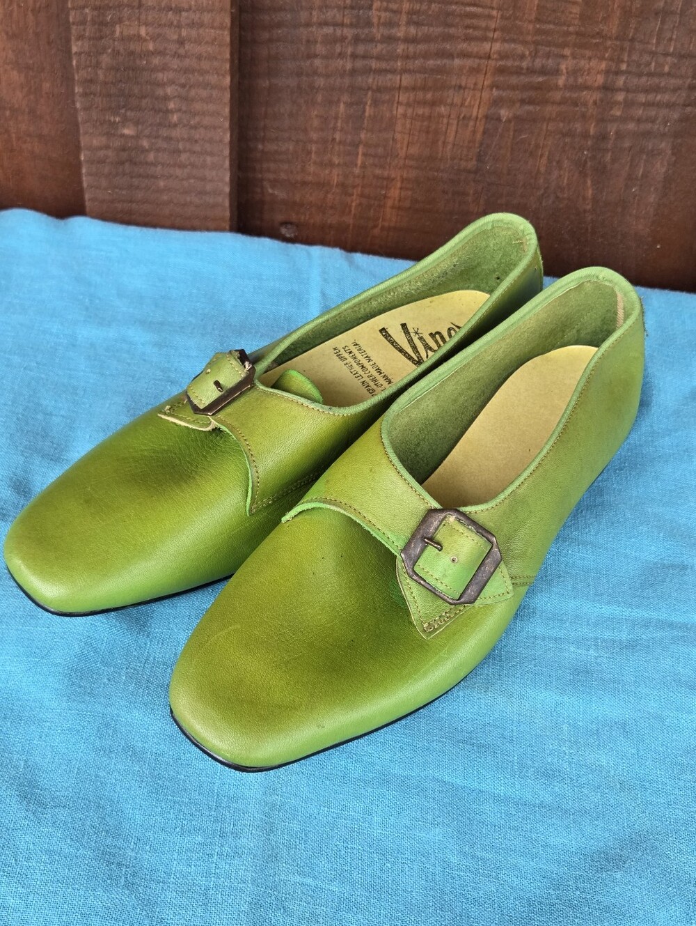 Viner 1960s Green Leather Shoes - Picture 7 of 7